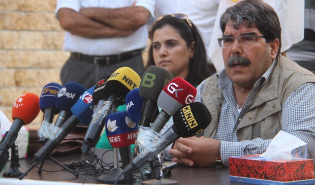Müslim: Türkiye Rojava politikasını değştirmeli