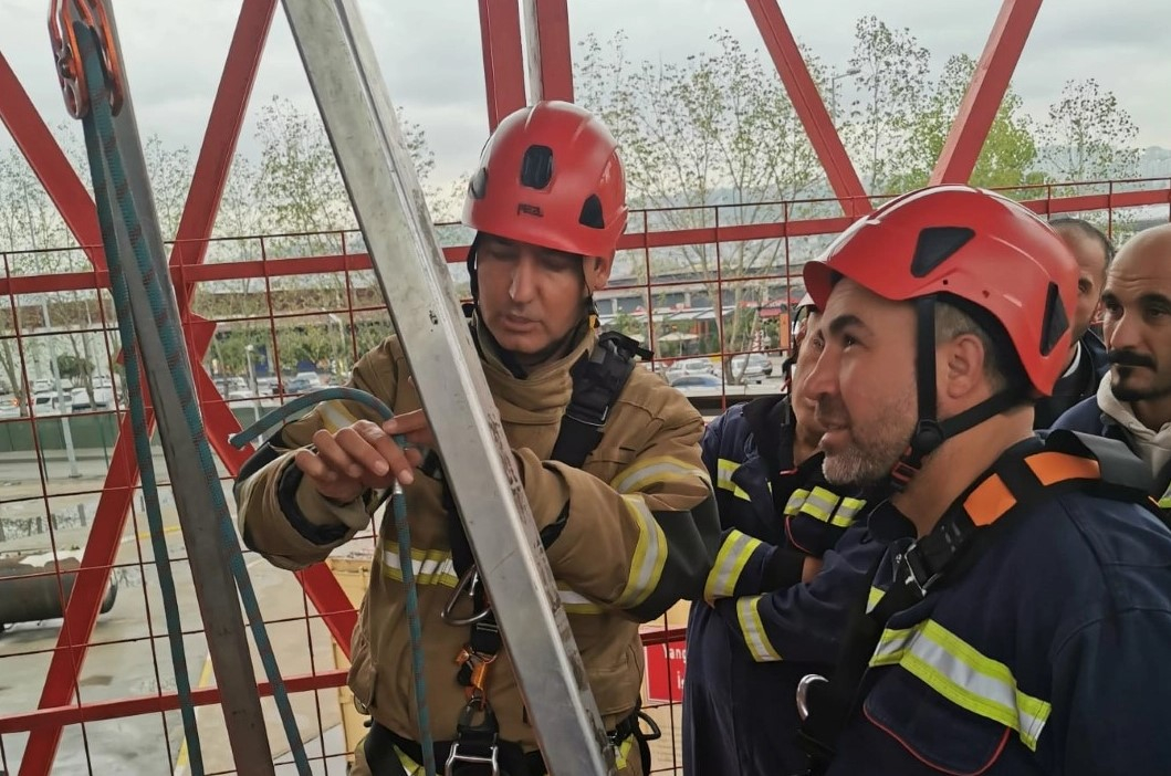 Kocaeli İtfaiyesi'nden MİMAŞ Personeline Yangın Eğitimi