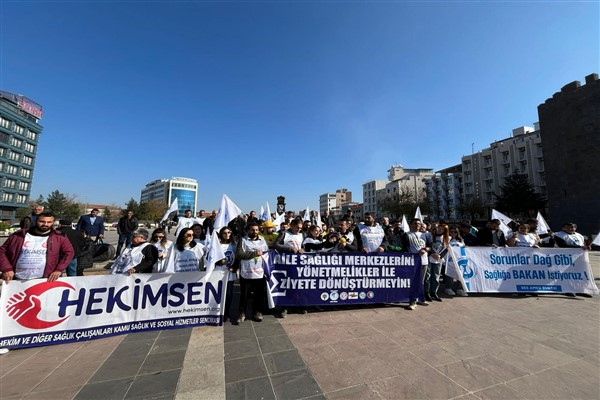 Diyarbakır'da Aile Sağlığı Merkezlerinde yaşanan sorunlara dikkat çekildi