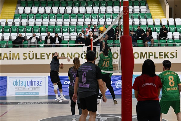 Yıldırım’daki birimler arası voleybol turnuvası sona erdi