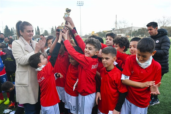 U11 Manisa Cup Futbol Turnuvası, sona erdi