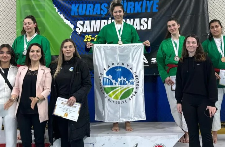 Ece Zurnacı’dan Sakarya’ya Şampiyonluk Gururu