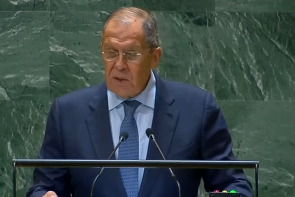 Lavrov: BM Sözleşmesi çok kutuplu bir dünyanın yasal temeli olmalı