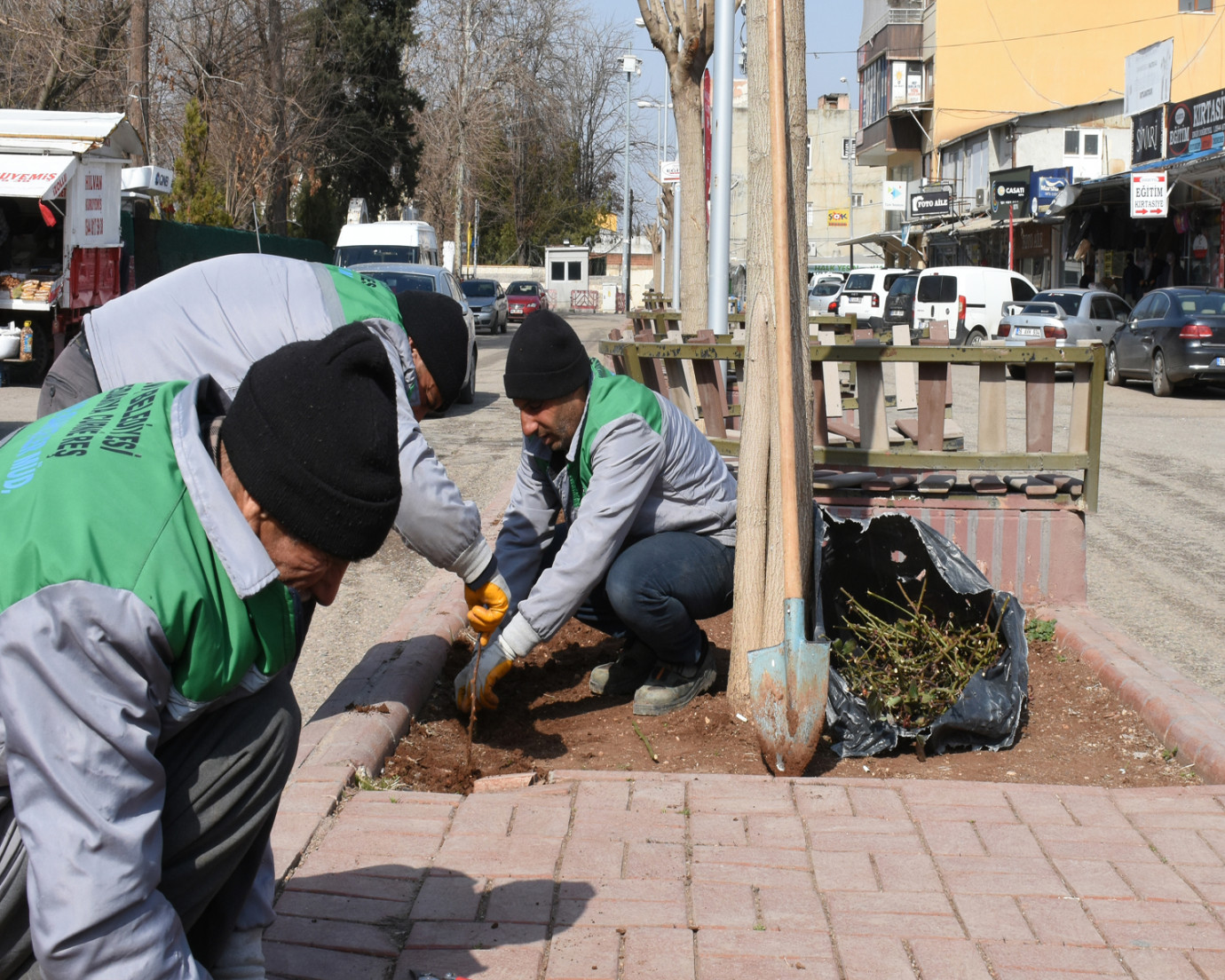 Hilvan’da yeşil alanlar bahara hazırlanıyor