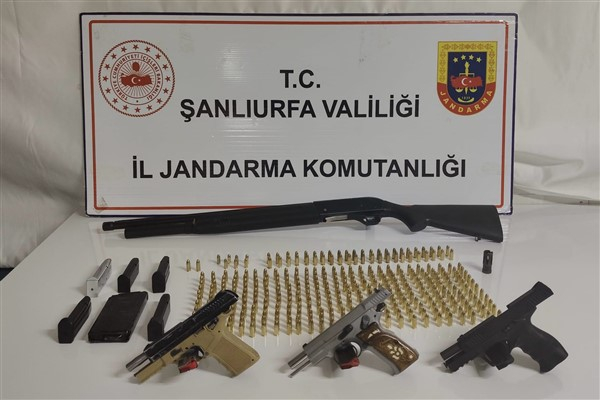 Şanlıurfa'da ruhsatsız silah operasyonu: 6 gözaltın