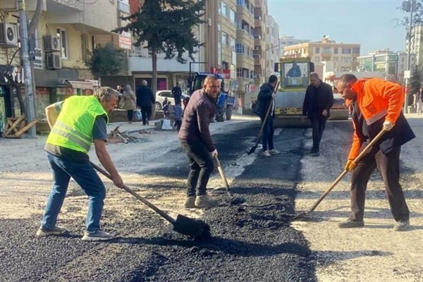 Mardin'de yol düzenleme çalışmaları devam ediyor