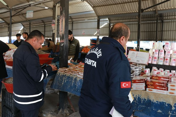 Haliliye Zabıta ekipleri, pazar yerleri denetimlerini sürdürüyor