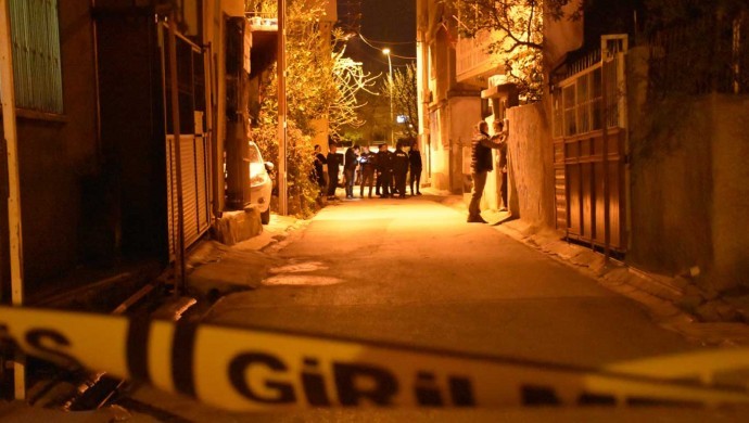 Adana'da iki grup arasında silahlı çatışma