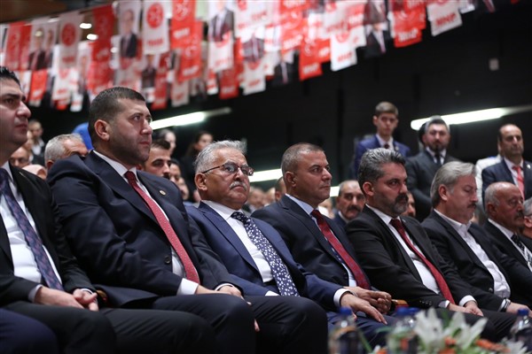 Başkan Büyükkılıç, MHP’nin 14’üncü Olağan İl Kongresi’ne katıldı