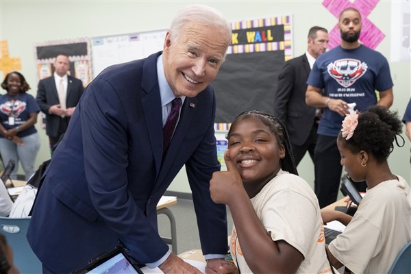 Biden: “Amerikalıların kaliteli eğitime erişimini genişletmeye kararlıyım”