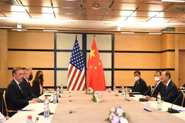 Çin’den ABD’ye doğru seçim yapma çağrısı