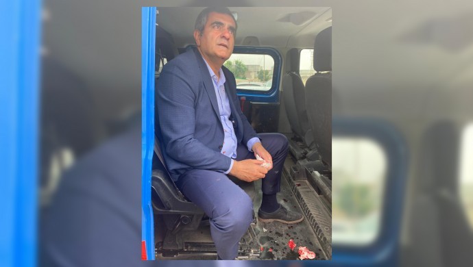Kadınların yerine oy kullanmak isteyen erkeklere karşı çıkan CHP'li vekil saldırıya uğradı