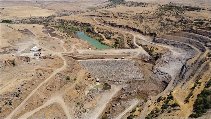 Şanlıurfa Siverek Taşıkara Barajı’nda Çalışmalar Aralıksız Devam Ediyor