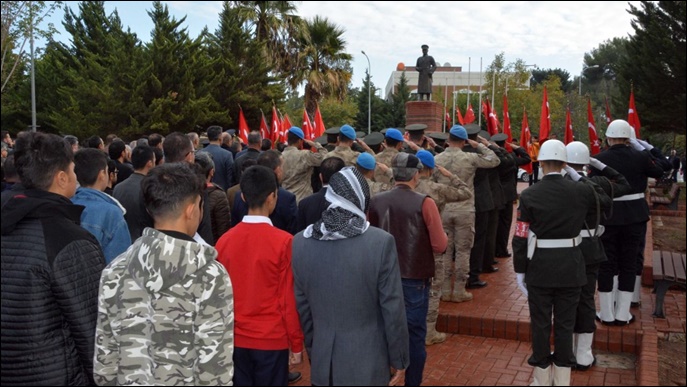 Siverek’te 10 Kasım Atatürk’ü anma programı düzenlendi