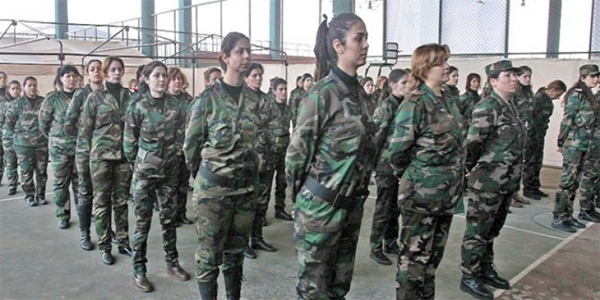Suriye rejiminden Qamişlo'da Arap kadınlarına askeri eğitim