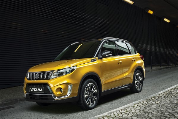 Suzuki Vitara Hibrit’ini seç fiyatı sabitle, ay sonunda teslim al