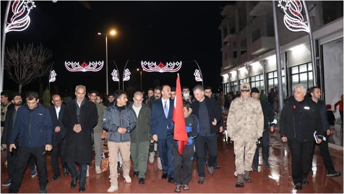 Tel Abyad'da Barış Pınarı Caddesi Hizmete Açıldı