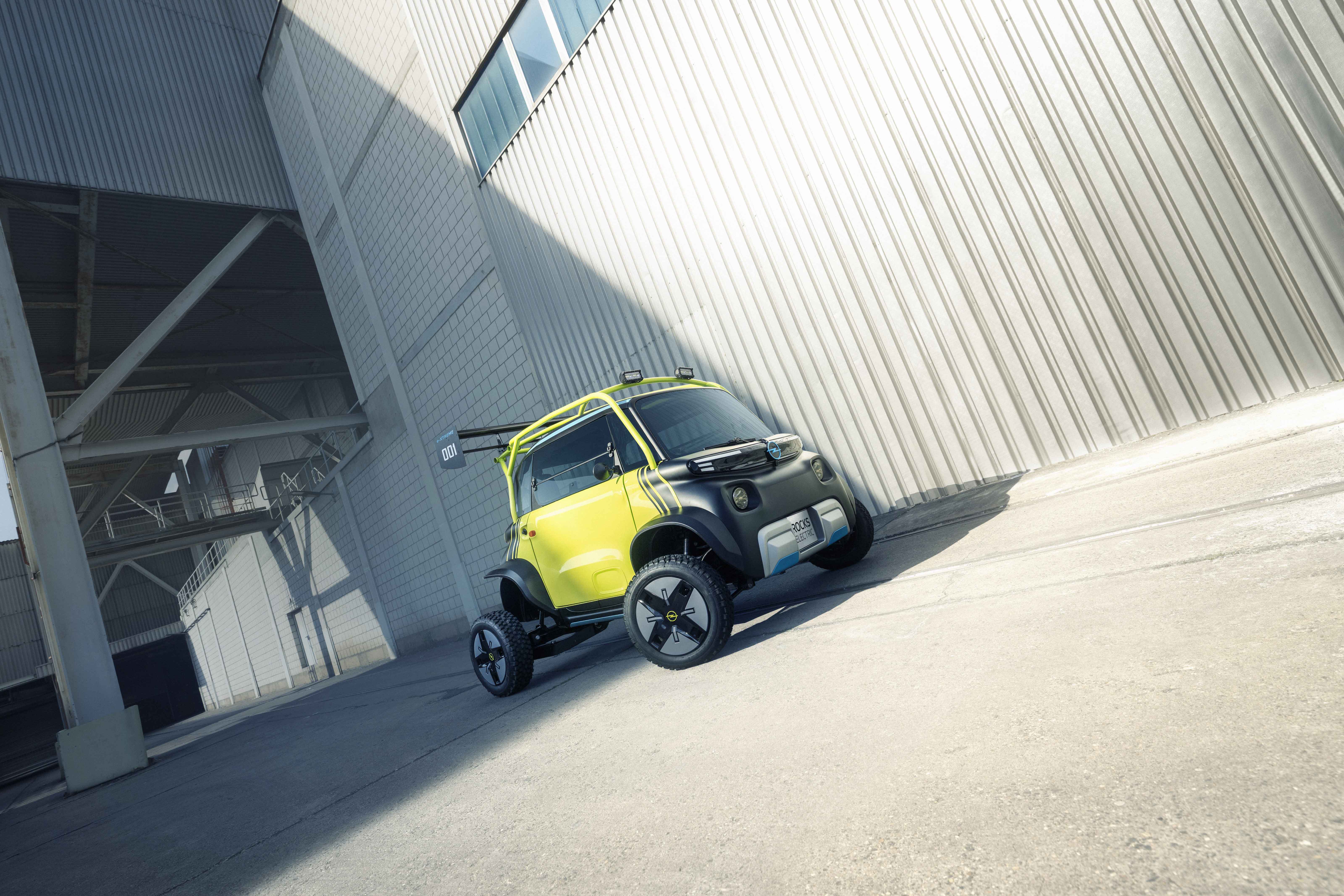 Yarışmada hayal edilen tasarım üretildi: Opel Rocks e-Xtreme
