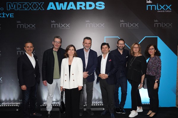 14. MIXX Awards Türkiye ödülleri sahiplerini buldu
