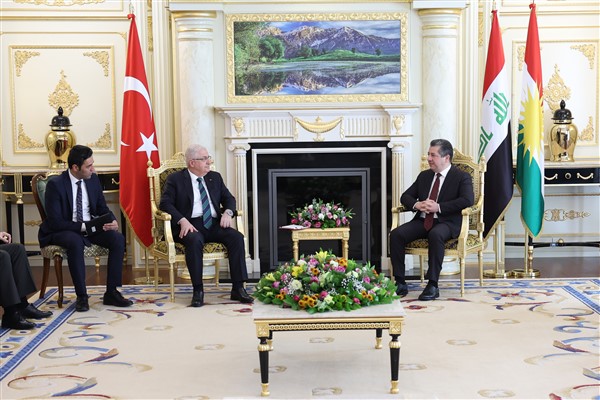 Bakan Güler, IKBY Başbakanı Barzani ile bir araya geldi