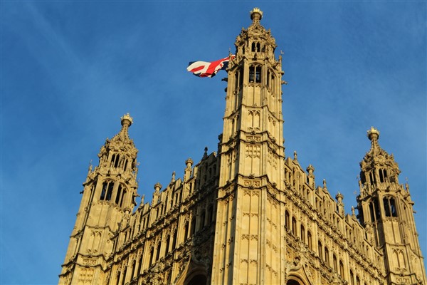 Cameron: “İngiltere, Kosova ile devam eden ortaklığından gurur duymaktadır”