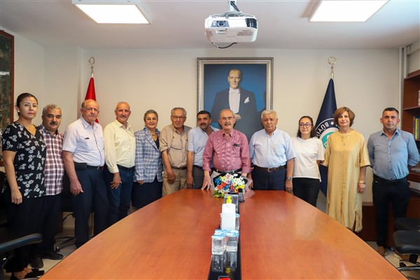 CHP Alpu ilçe yönetiminden Başkan Büyükerşen’e ziyaret