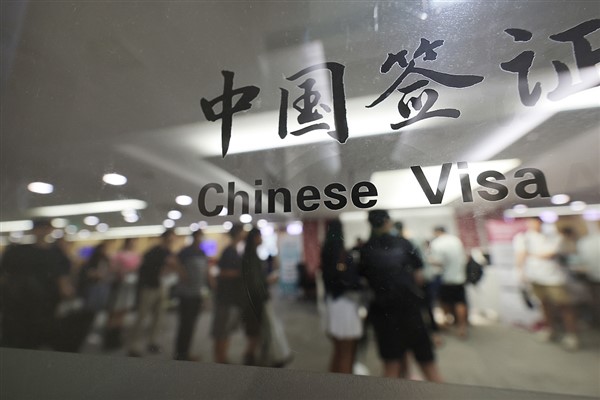 Çin vize ücretlerine indirim getirdi