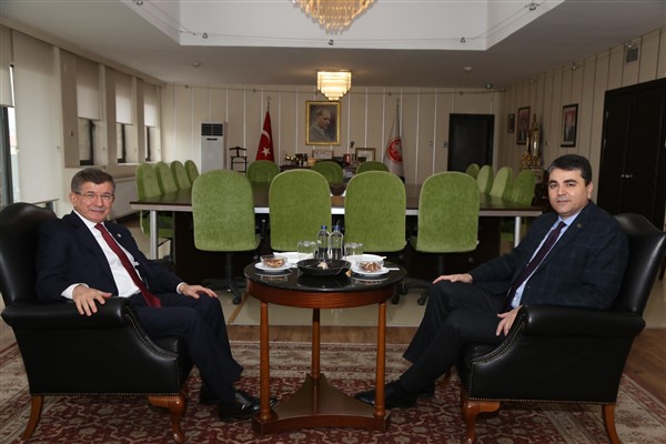 Davutoğlu, DP Genel Başkanı Uysal’ı ziyaret etti