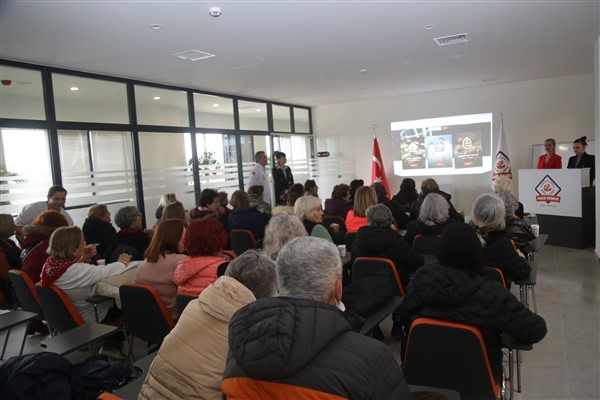 Eğitim ve Öğretimi Destekleme Derneği üyeleri, Eskişehir'in projelerini yerinde inceledi