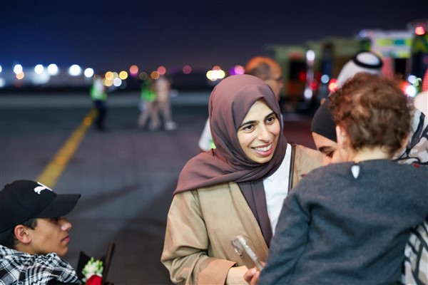 Filistinlilere yardım taşıyan Katar uçağı El-Ariş'e indi