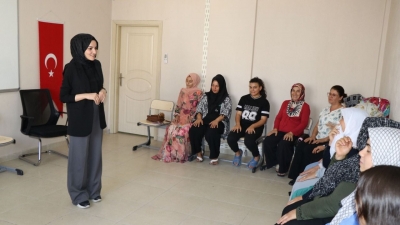 Haliliye'de deprem sonrası psikologlardan travma semineri