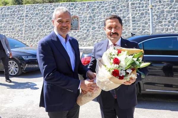 Hatay Valisi Masatlı'dan Başkan Öntürk'e ziyaret