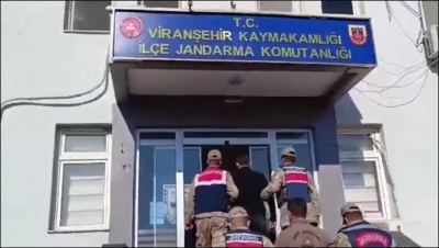 Jandarmadan Viranşehir’de operasyon: Onlarca silah ve mühimmat yakalandı