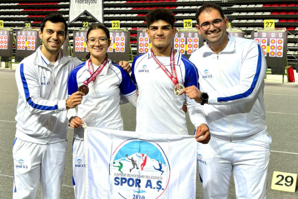 Kayseri Spor A.Ş sporcuları, Okçuluk Yarışması’ndan ödülle döndü
