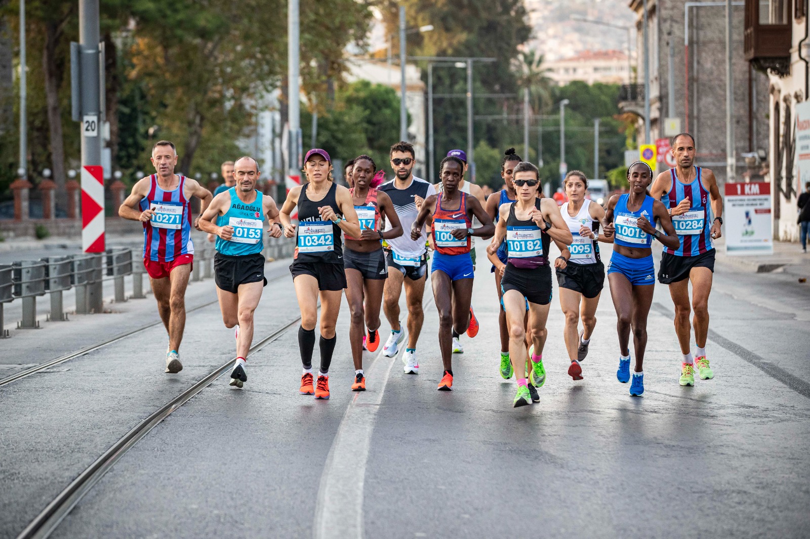 Maraton İzmir nedeniyle geçici güzergah değişiklikleri 