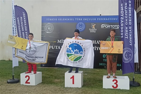 Ömer Faruk Karadeniz, Türkiye şampiyonu oldu