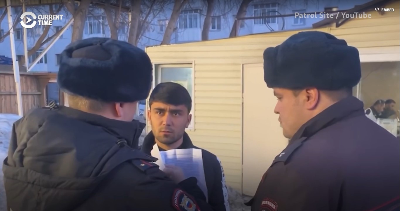 Rusya'da izinsiz ikamet eden yabancılar sınır dışı ediliyor
