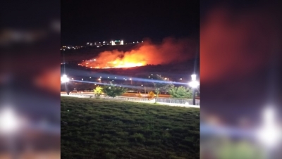 Şanlıurfa 'da yangın: İtfaiye ekipleri müdahale ediyor
