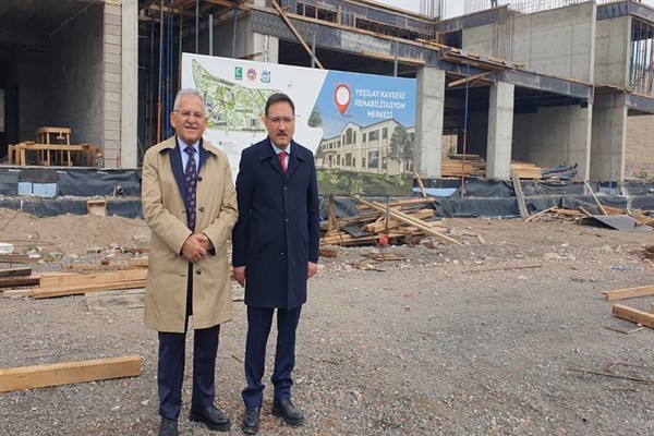 Vali Çiçek ve Başkan Büyükkılıç  rehabilitasyon merkezi inşaatını inceledi